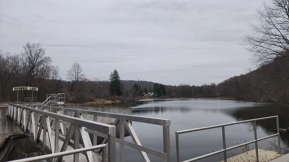 TDT Pocono Getaways bedroom